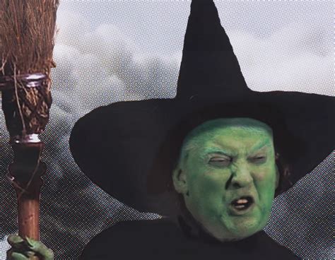 Trump witch hujt